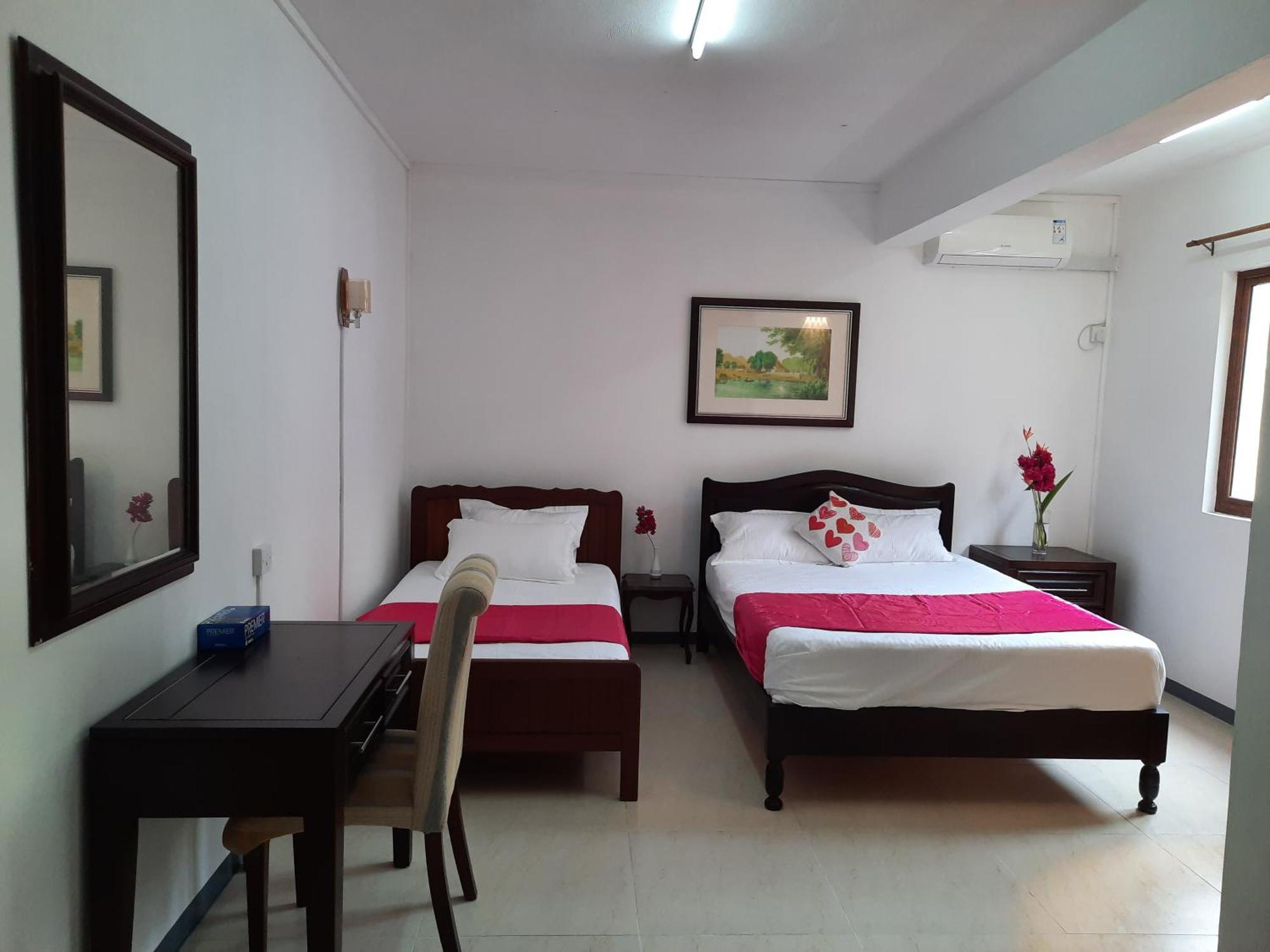 Jasmin Apartments Flic En Flac Ngoại thất bức ảnh