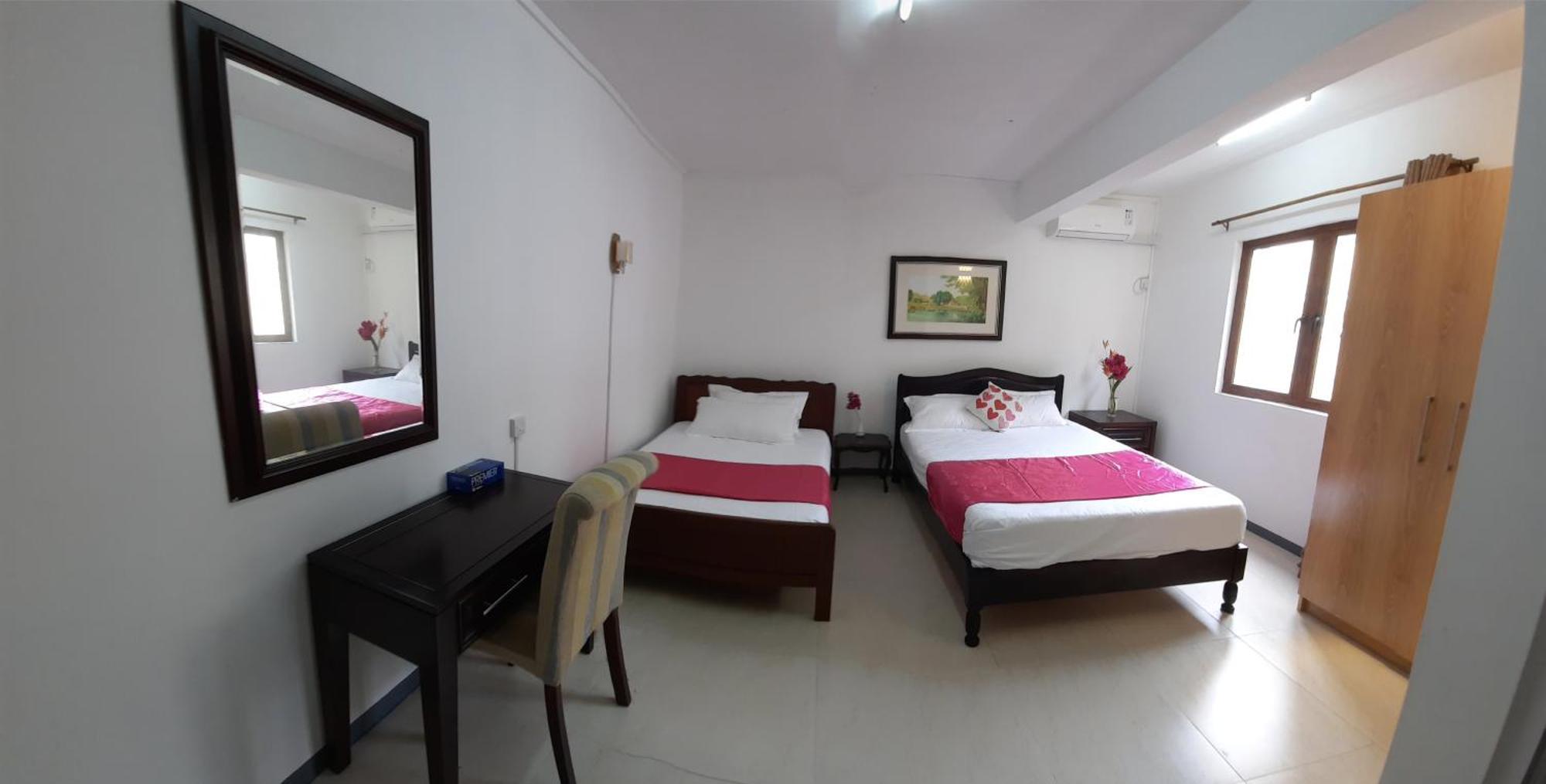 Jasmin Apartments Flic En Flac Ngoại thất bức ảnh